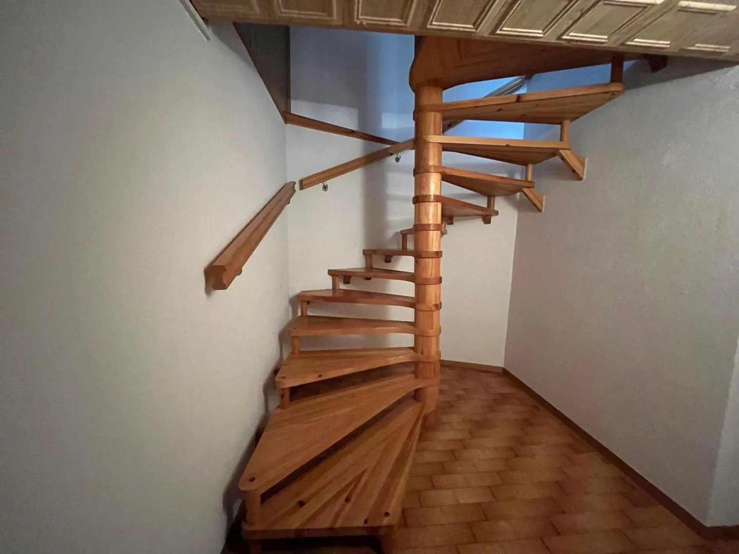 Ertragsgebäude in Lucens - Foto 10 von 13