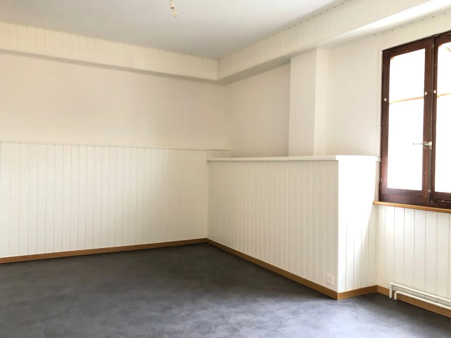 Ertragsgebäude in Lucens - Foto 11 von 13