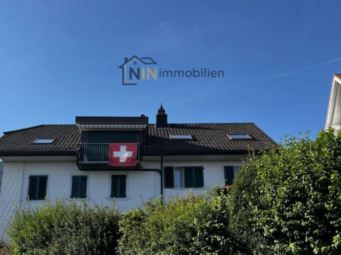 Charming with Alpine View - Photo 1 of 6