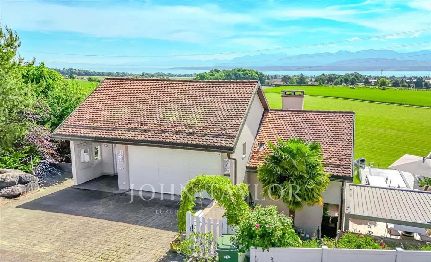 Propriété d'exception à Founex ? Vue lac et Alpes - Photo 13 sur 13