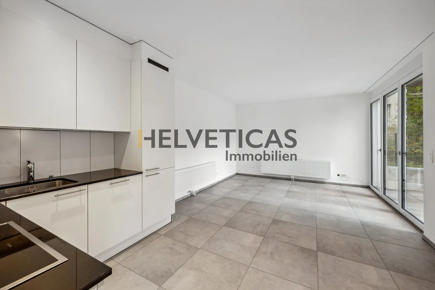Yield Property with 11 Apartments and 1 Commercial Space in Basel-Stadt - Photo 7 of 16