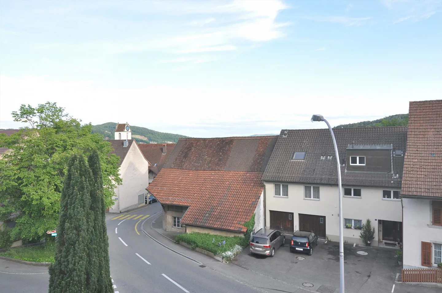 Appartamento duplex spazioso e moderno di 4,5 stanze nel centro del villaggio - Foto 14 di 14