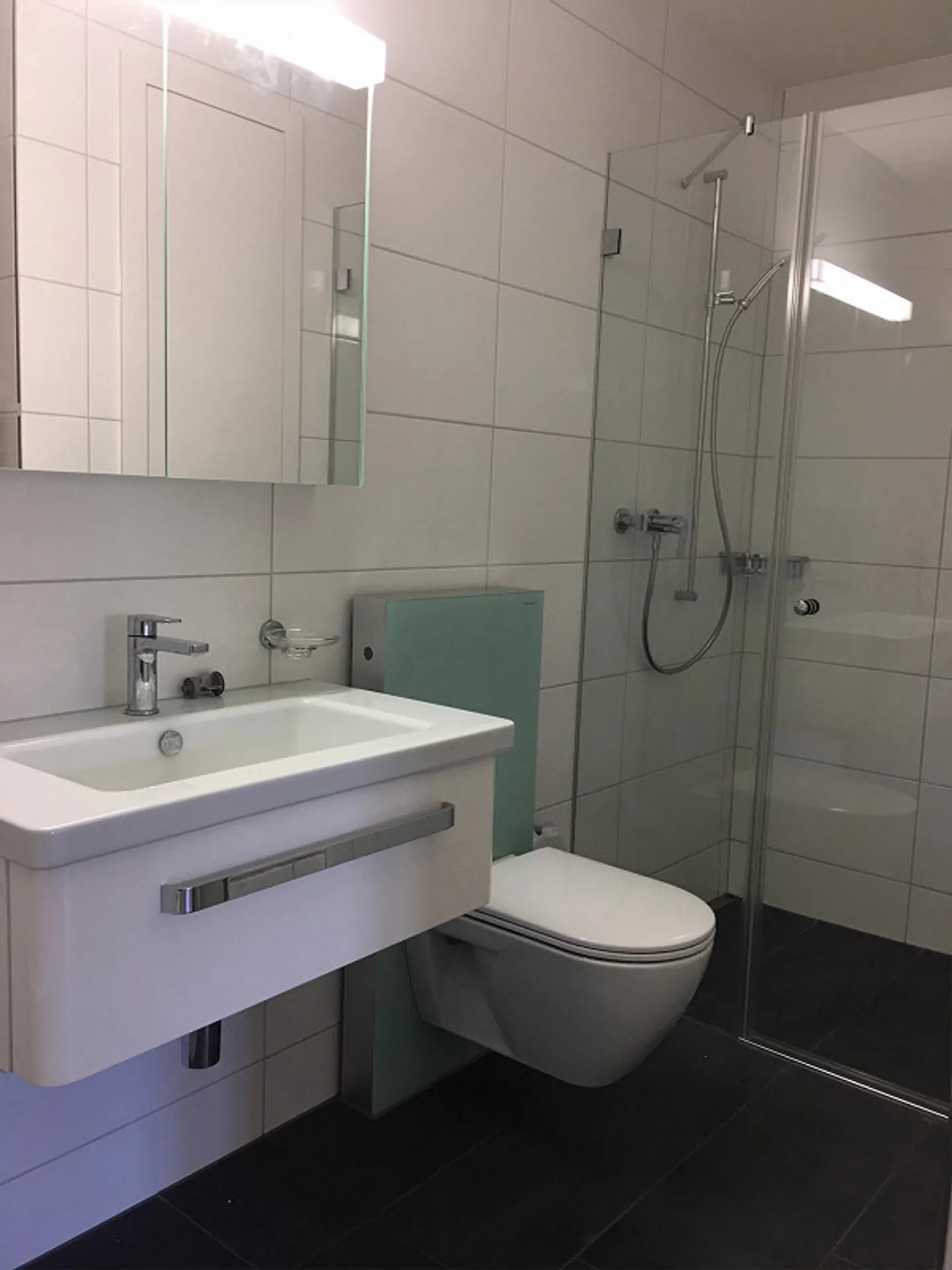 Wow! Moderno appartamento 5-Z-Maisonette nel centro di Frauenfeld - Foto 3 di 4