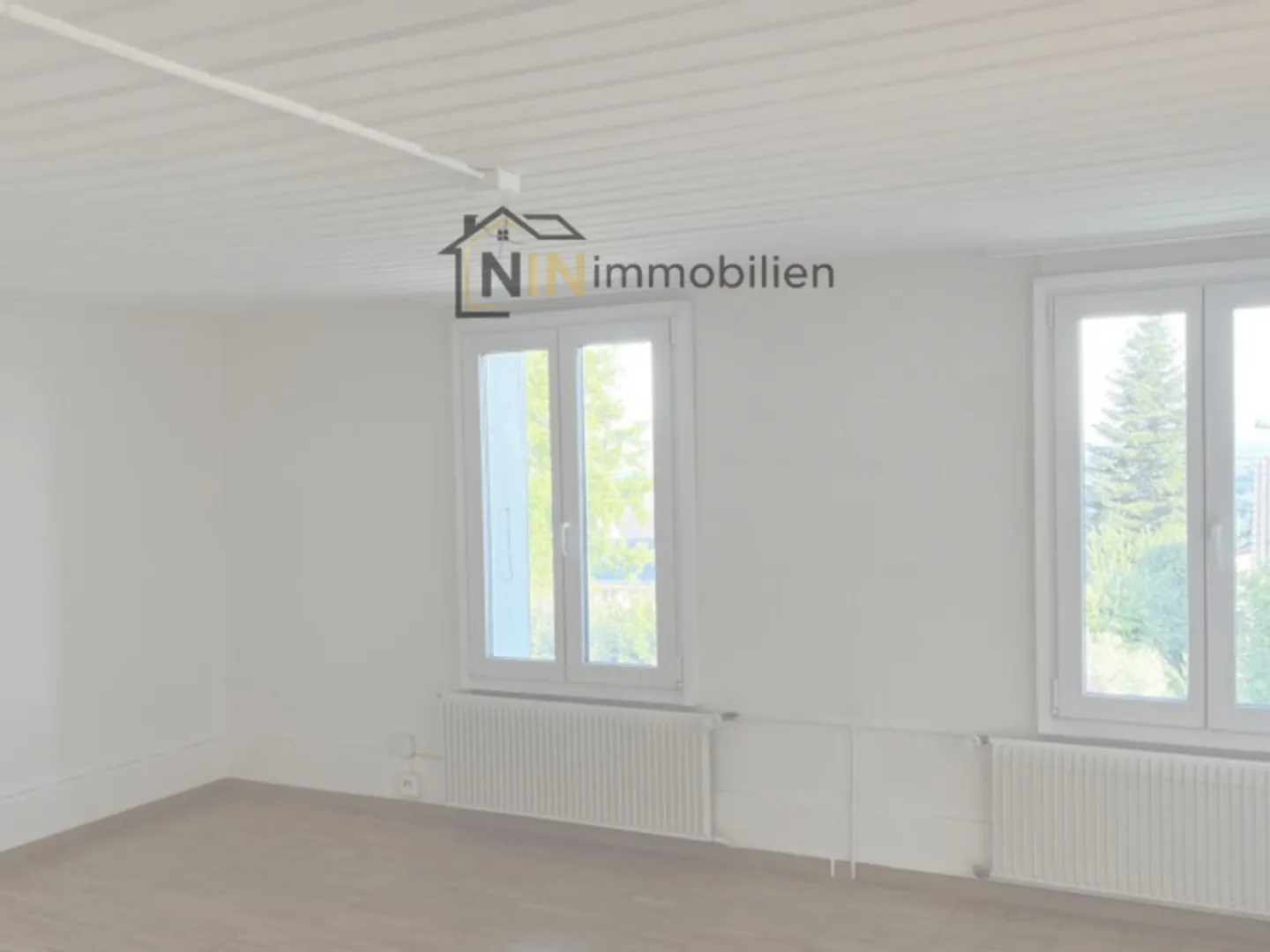 Charming with Alpine View - Photo 5 of 6