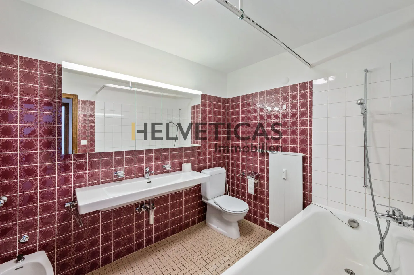 Yield Property with 11 Apartments and 1 Commercial Space in Basel-Stadt - Photo 16 of 16