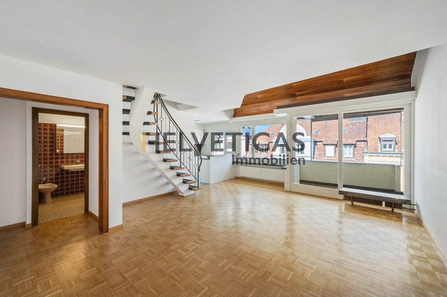 Yield Property with 11 Apartments and 1 Commercial Space in Basel-Stadt - Photo 13 of 16