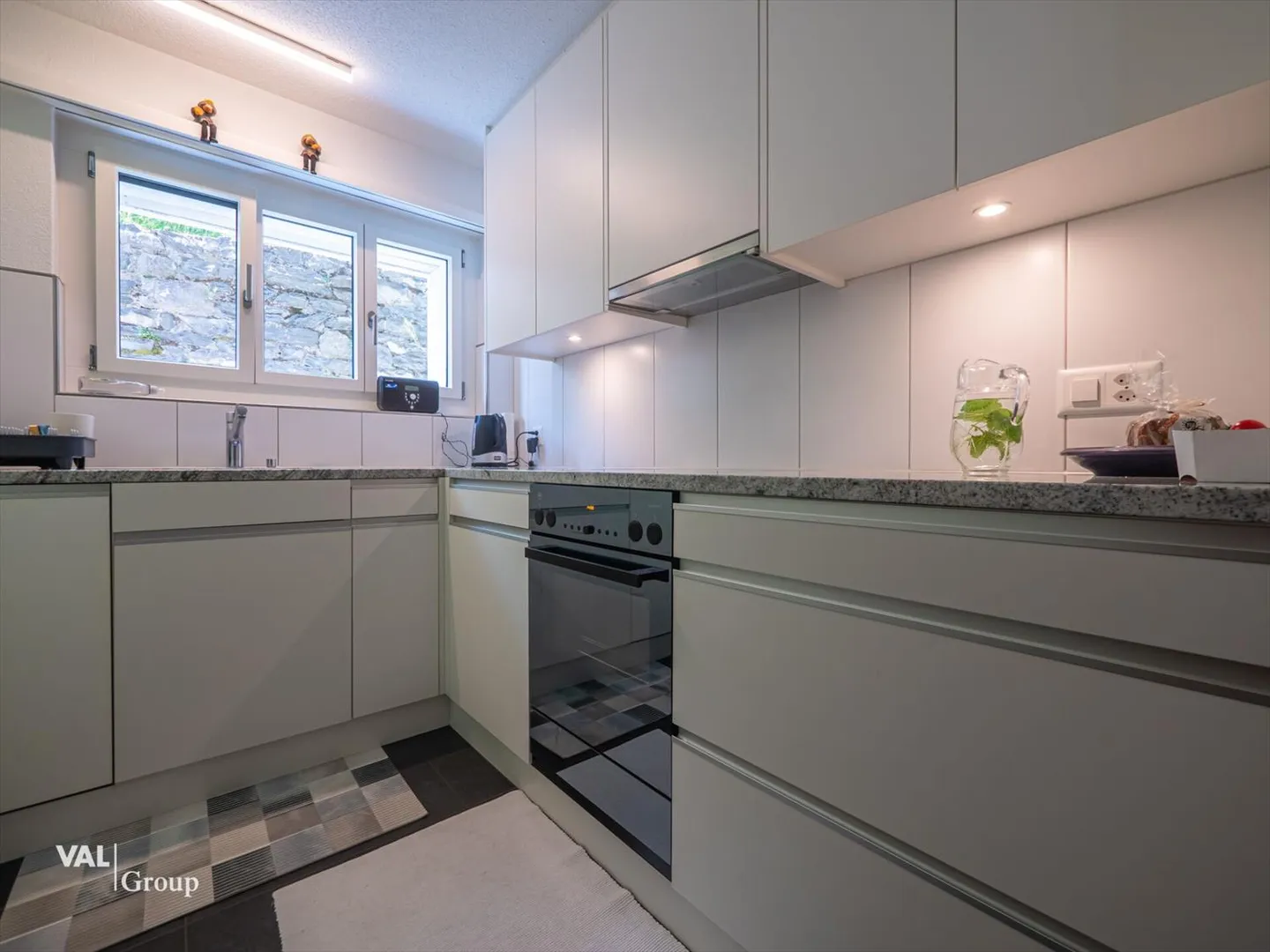 Moderne Wohnung an sehr zentraler Lage - Foto 2 von 12