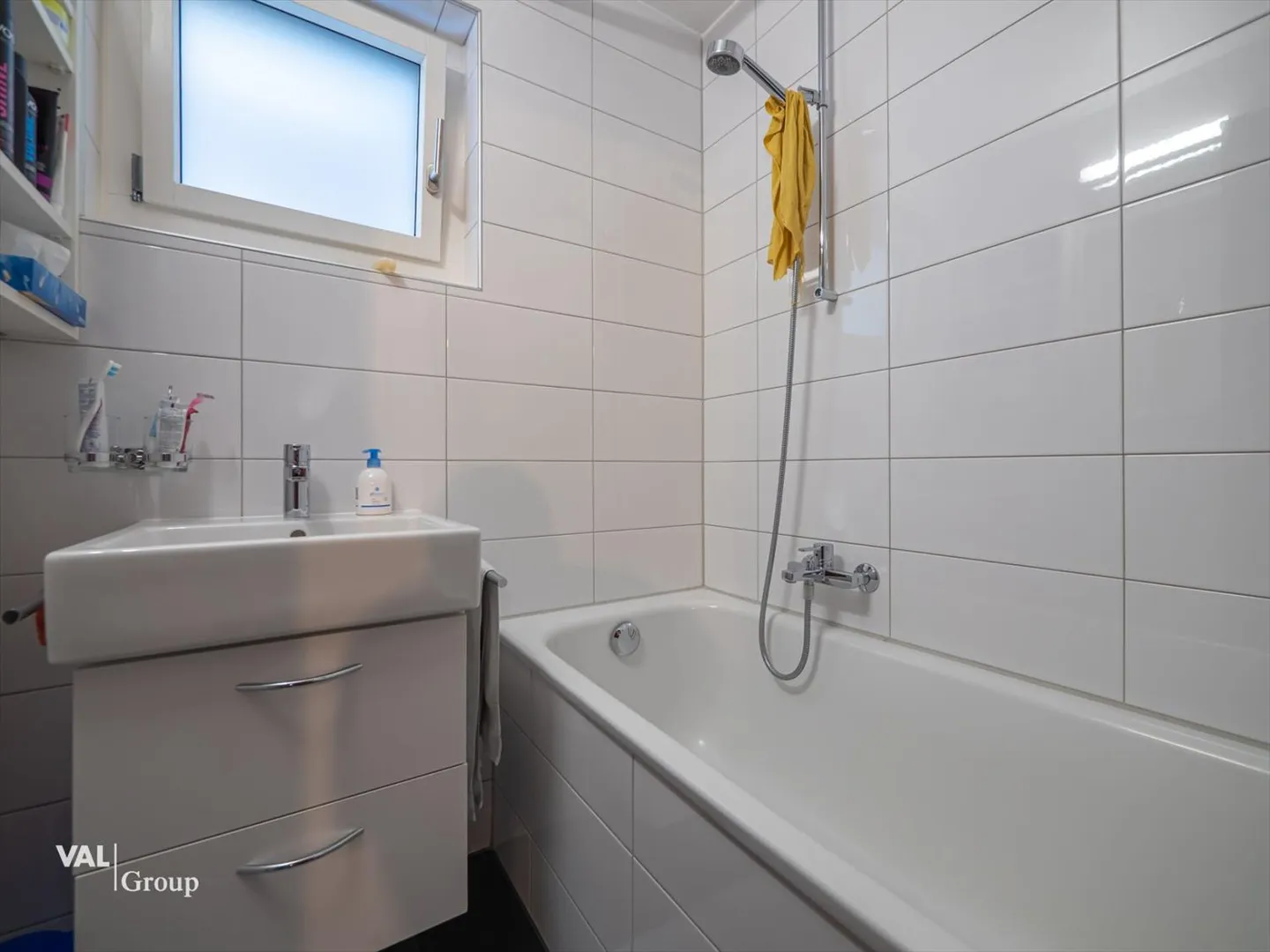 Moderne Wohnung an sehr zentraler Lage - Foto 8 von 12