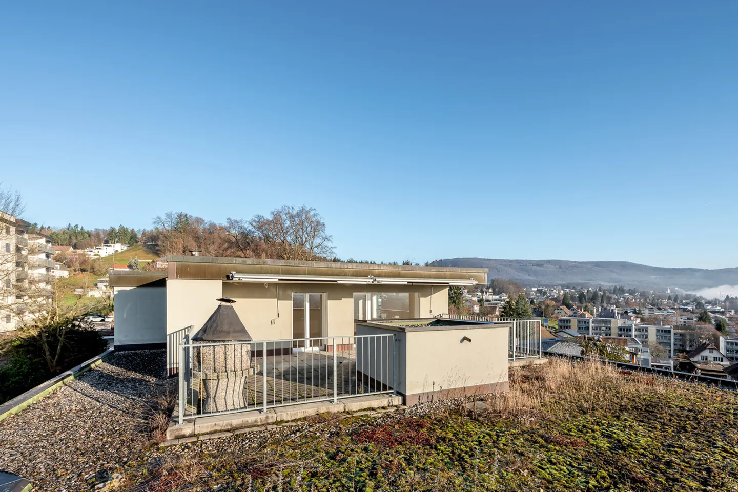 Appartamento affascinante con terrazza soleggiata - Foto 1 di 8