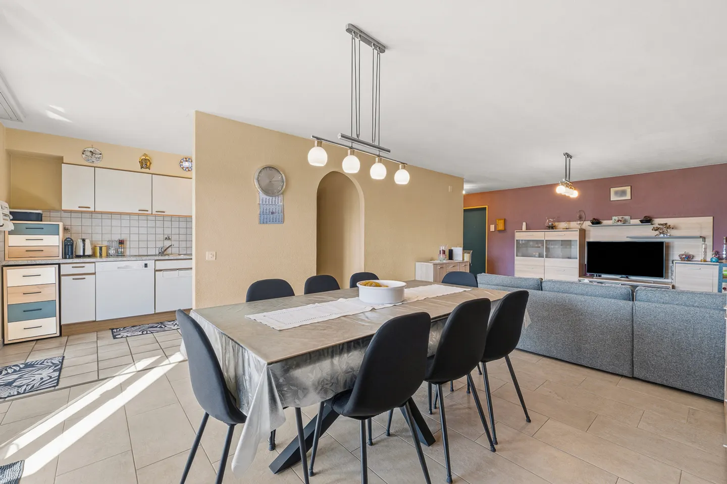 Charmant appartement 3.5 pièces - Photo 2 sur 11