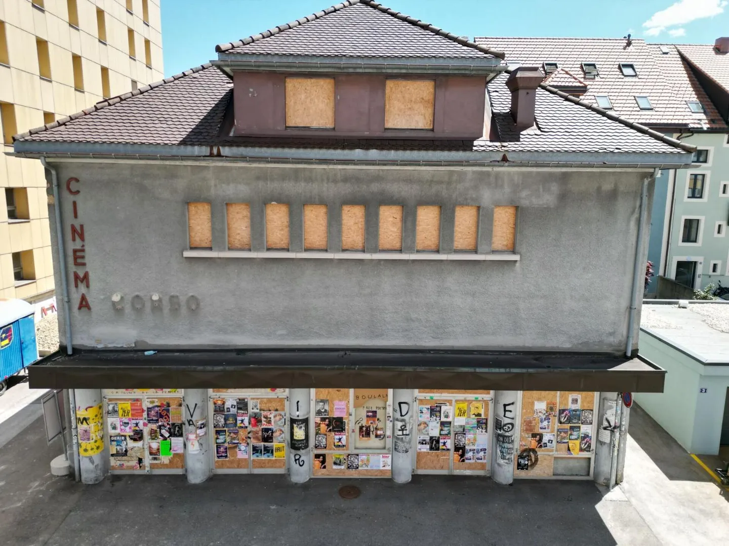 Iconic Building in La Chaux-de-Fonds - Photo 3 of 5