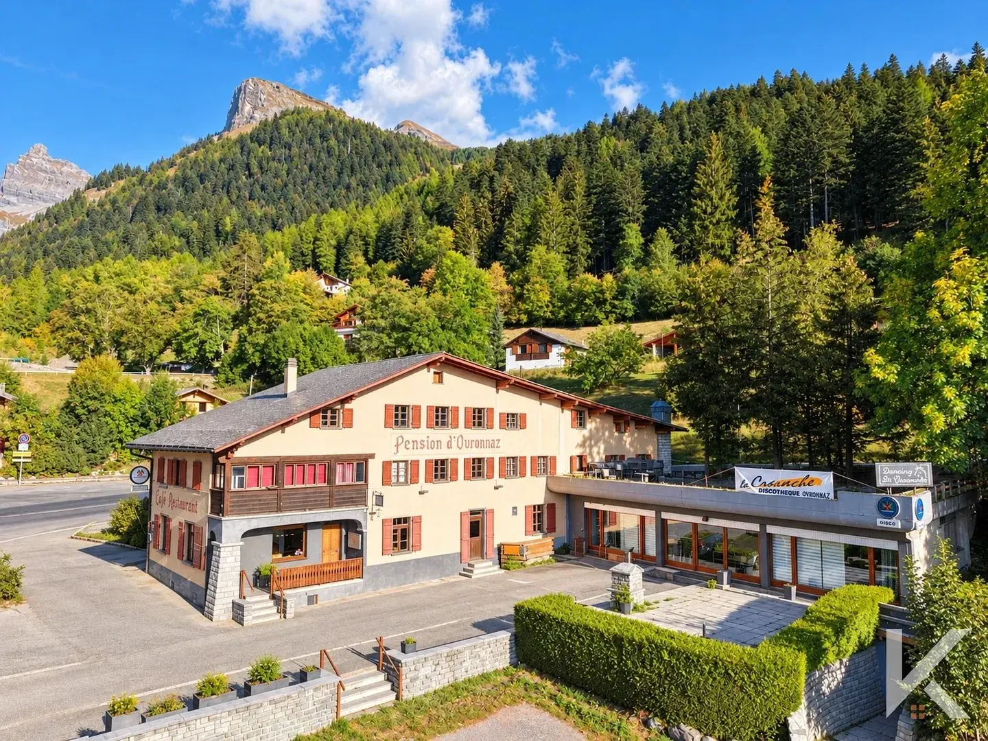 Hotel for sale - Photo 1 of 6