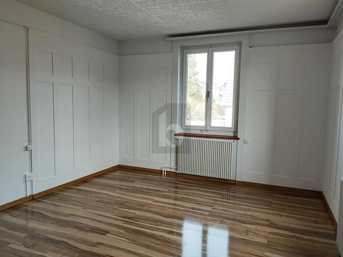 LICHTDURCHFLUTET UND GEMÜTLICH, AN GUTER LAGE - Photo 4 sur 6