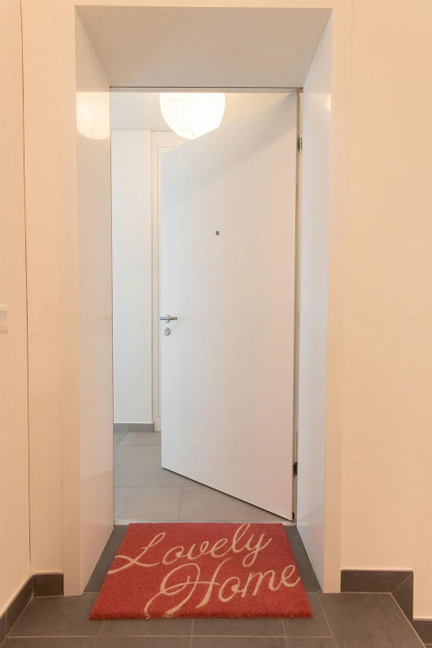 Appartement fascinant dans un quartier résidentiel - Photo 2 sur 10