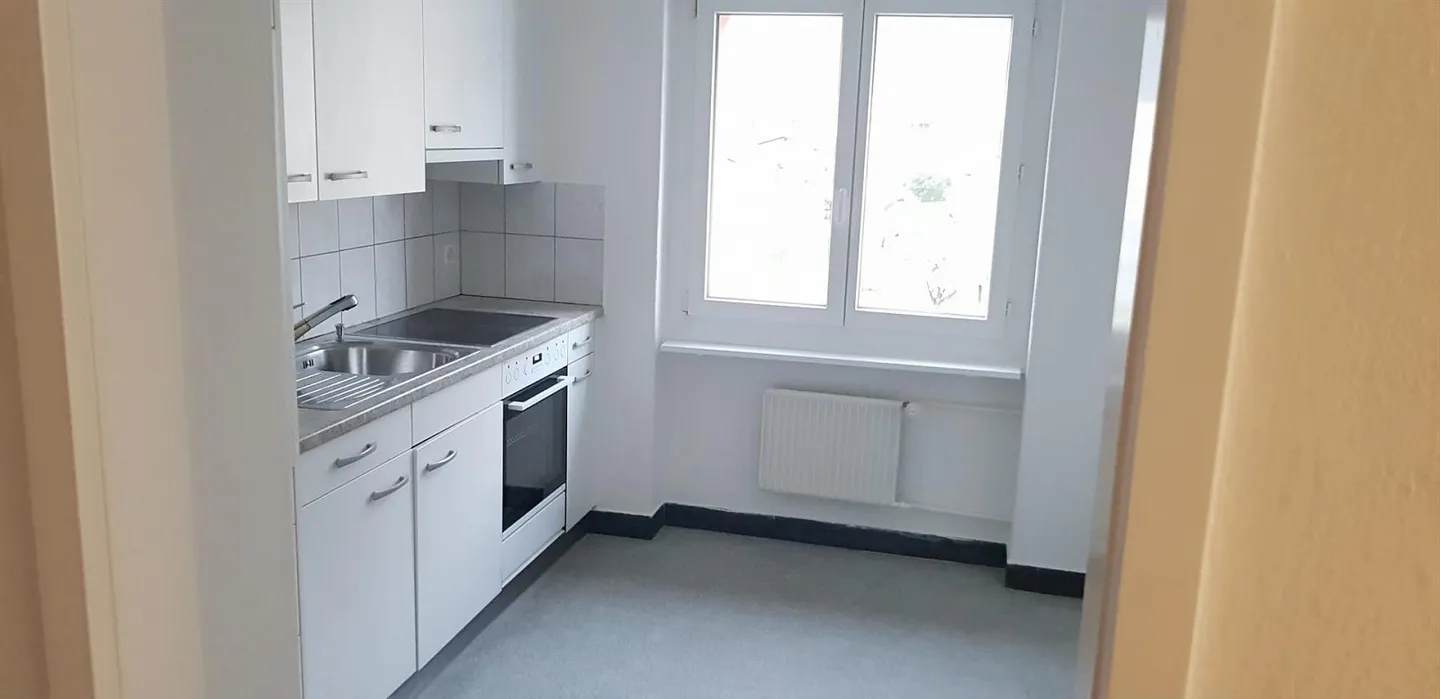 In affitto appartamento 4½ locali - Foto 6 di 8