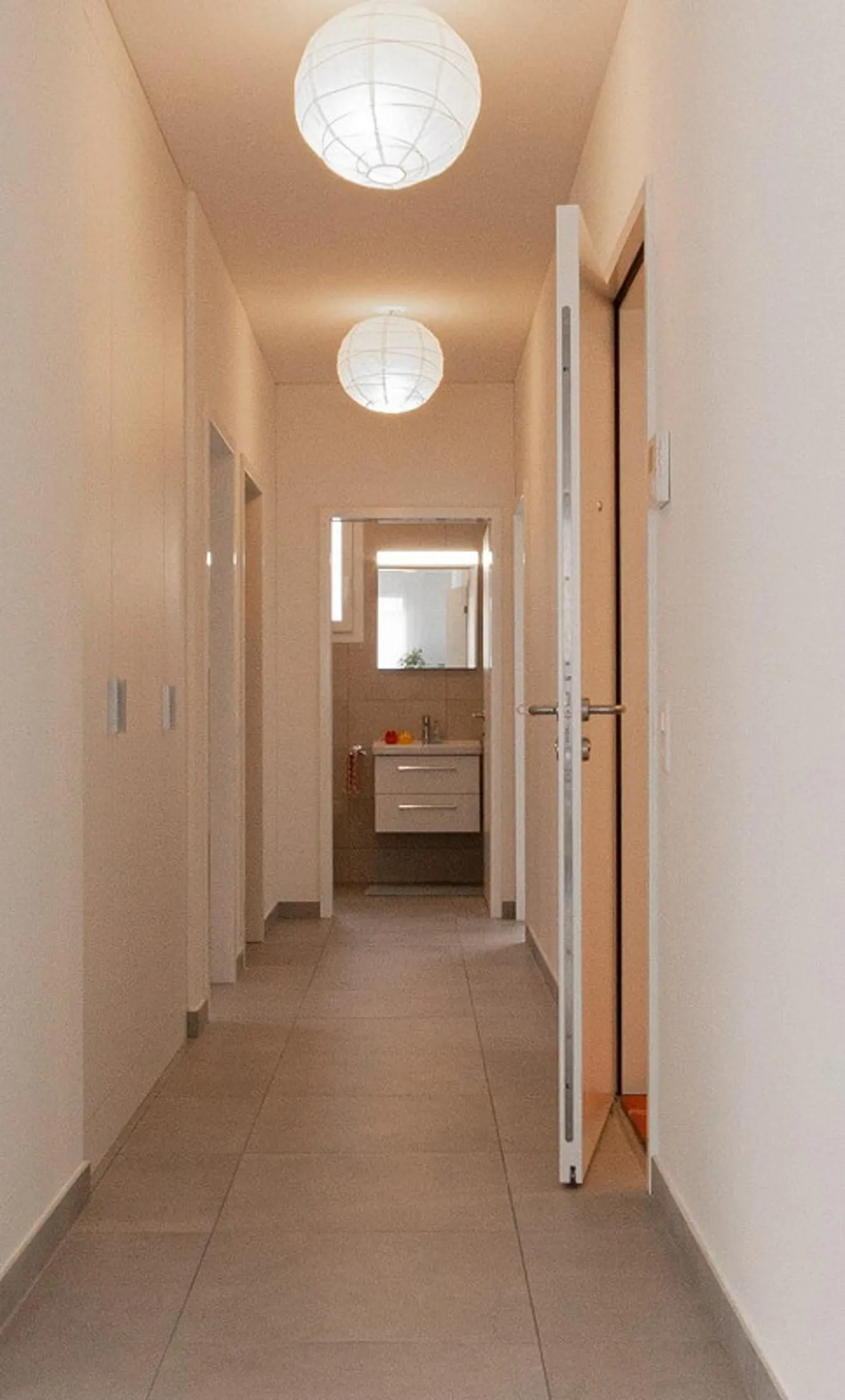 Appartement fascinant dans un quartier résidentiel - Photo 5 sur 10