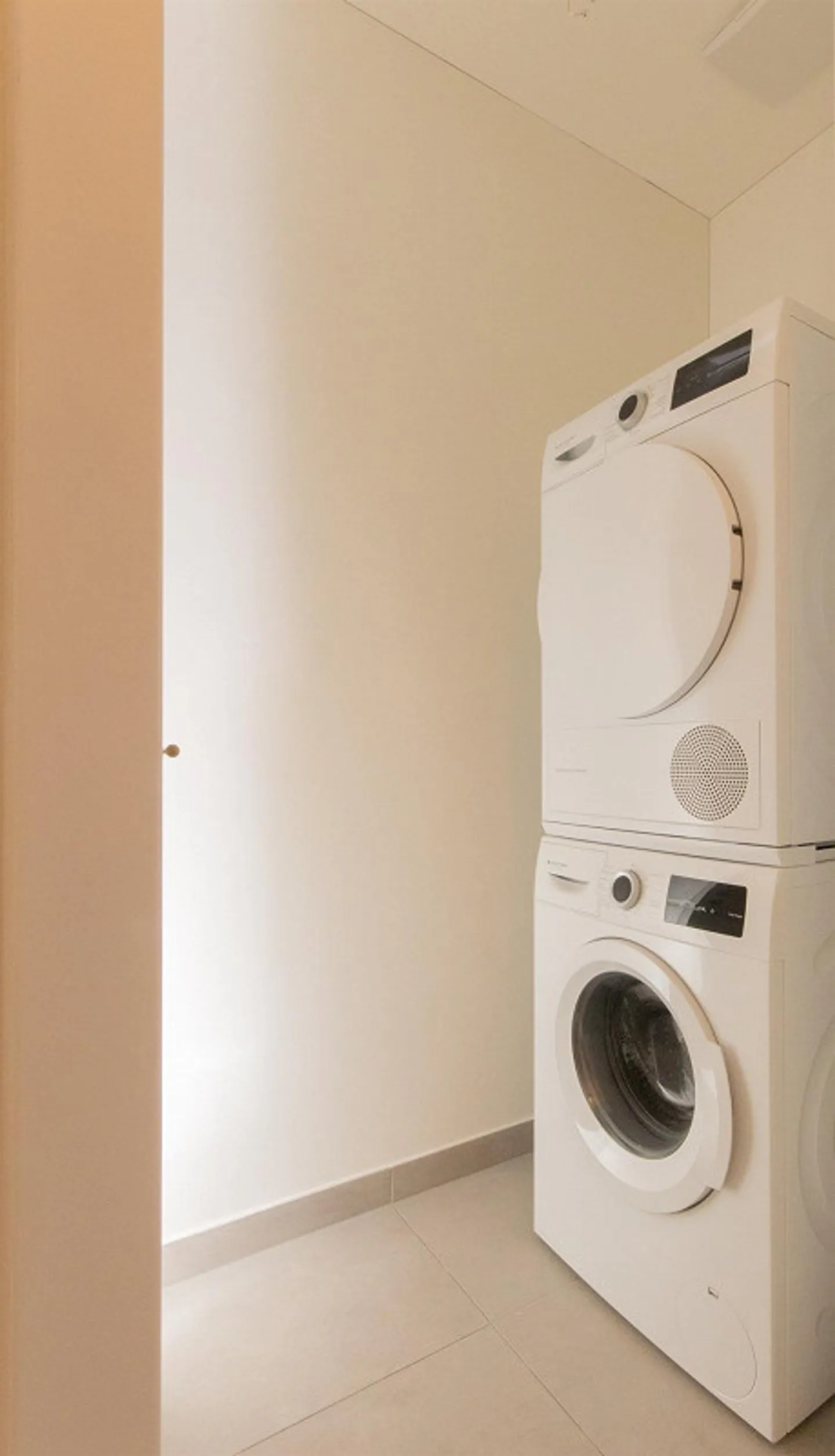 Appartement fascinant dans un quartier résidentiel - Photo 8 sur 10