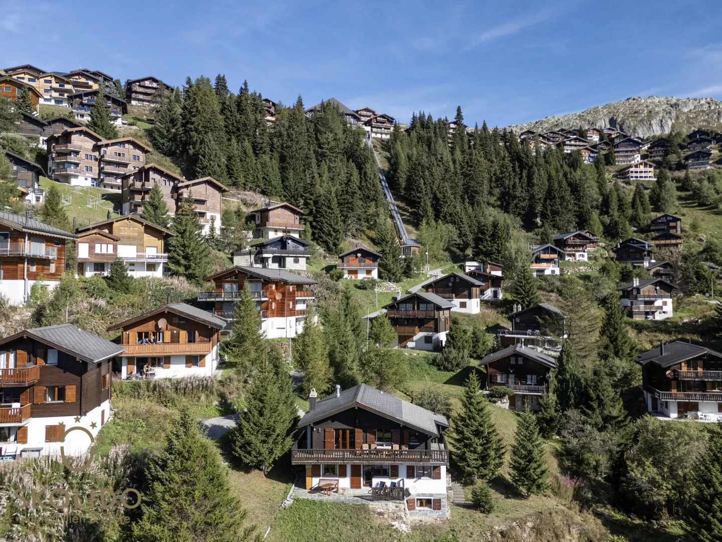 Chalet Gomserblick with separate studio apartment and panoramic view - Photo 2 of 56