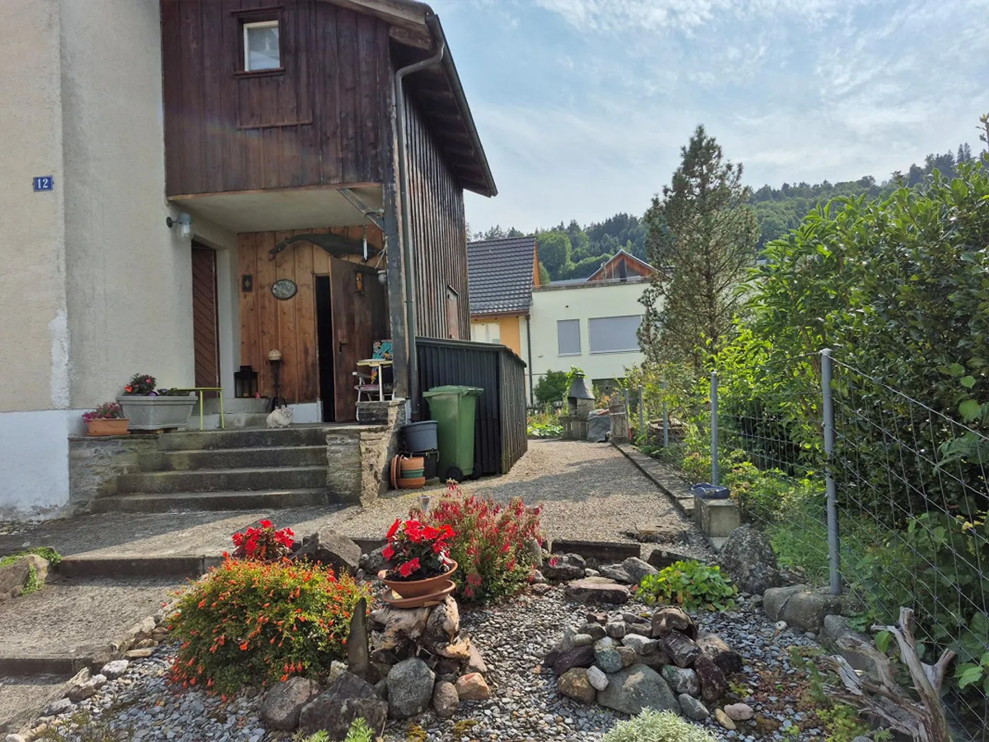 Wohngelegenheit in einem Einfamilienhaus in Horgen befristet - Foto 1 von 6