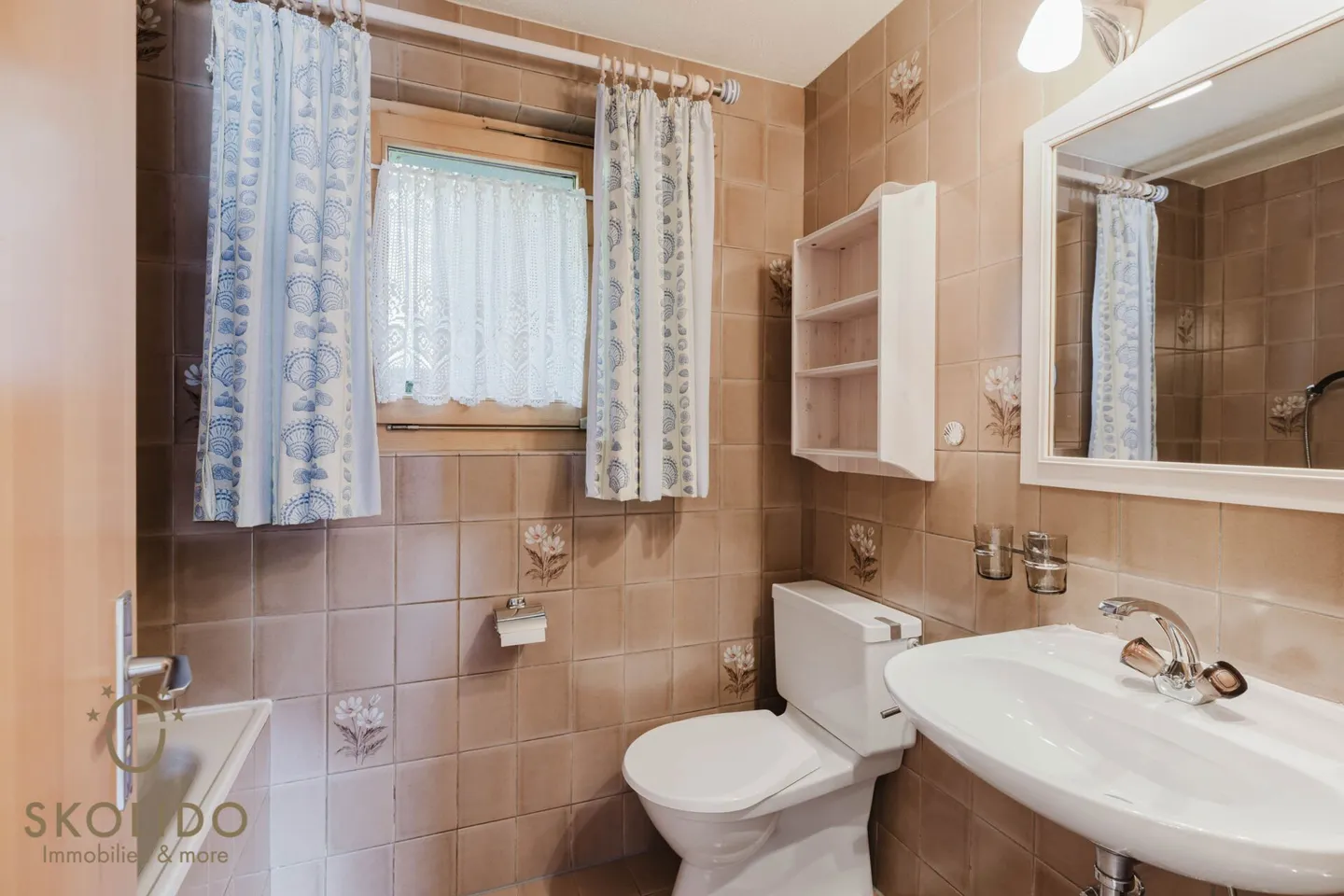 Chalet Gomserblick with separate studio apartment and panoramic view - Photo 29 of 56