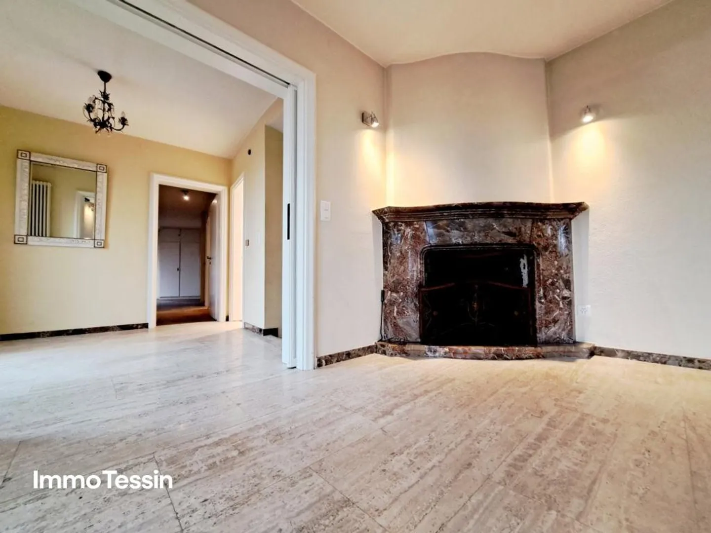 OPPORTUNITÉ : Villa exclusive et élégante avec charme intemporel et vue sur le lac - Photo 4 sur 13