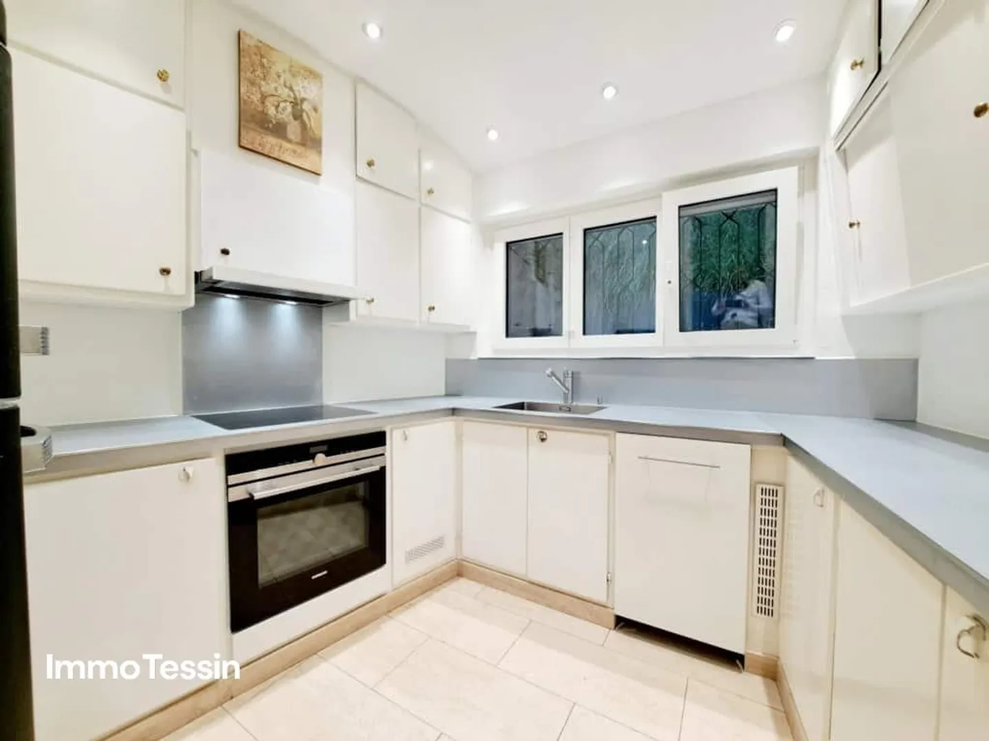 OPPORTUNITÉ : Villa exclusive et élégante avec charme intemporel et vue sur le lac - Photo 5 sur 13