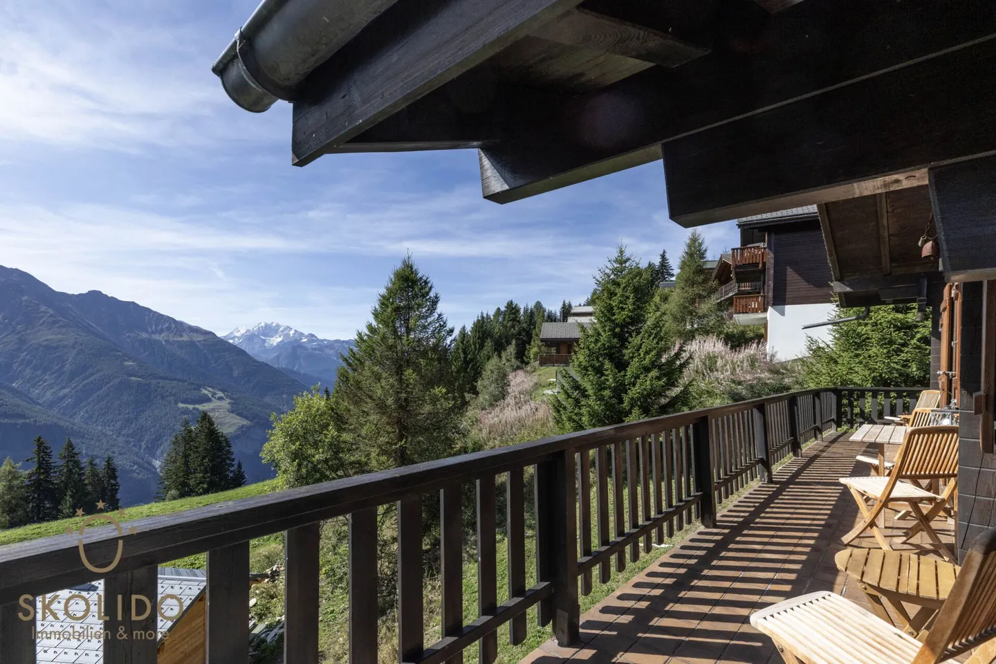 Chalet Gomserblick with separate studio apartment and panoramic view - Photo 16 of 56