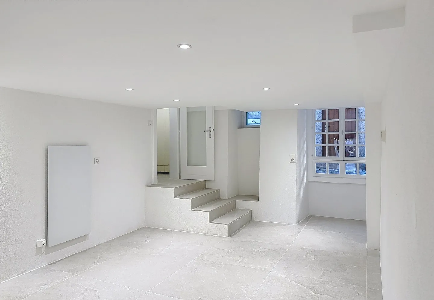 Commercial Space in Coppet - Photo 3 of 4