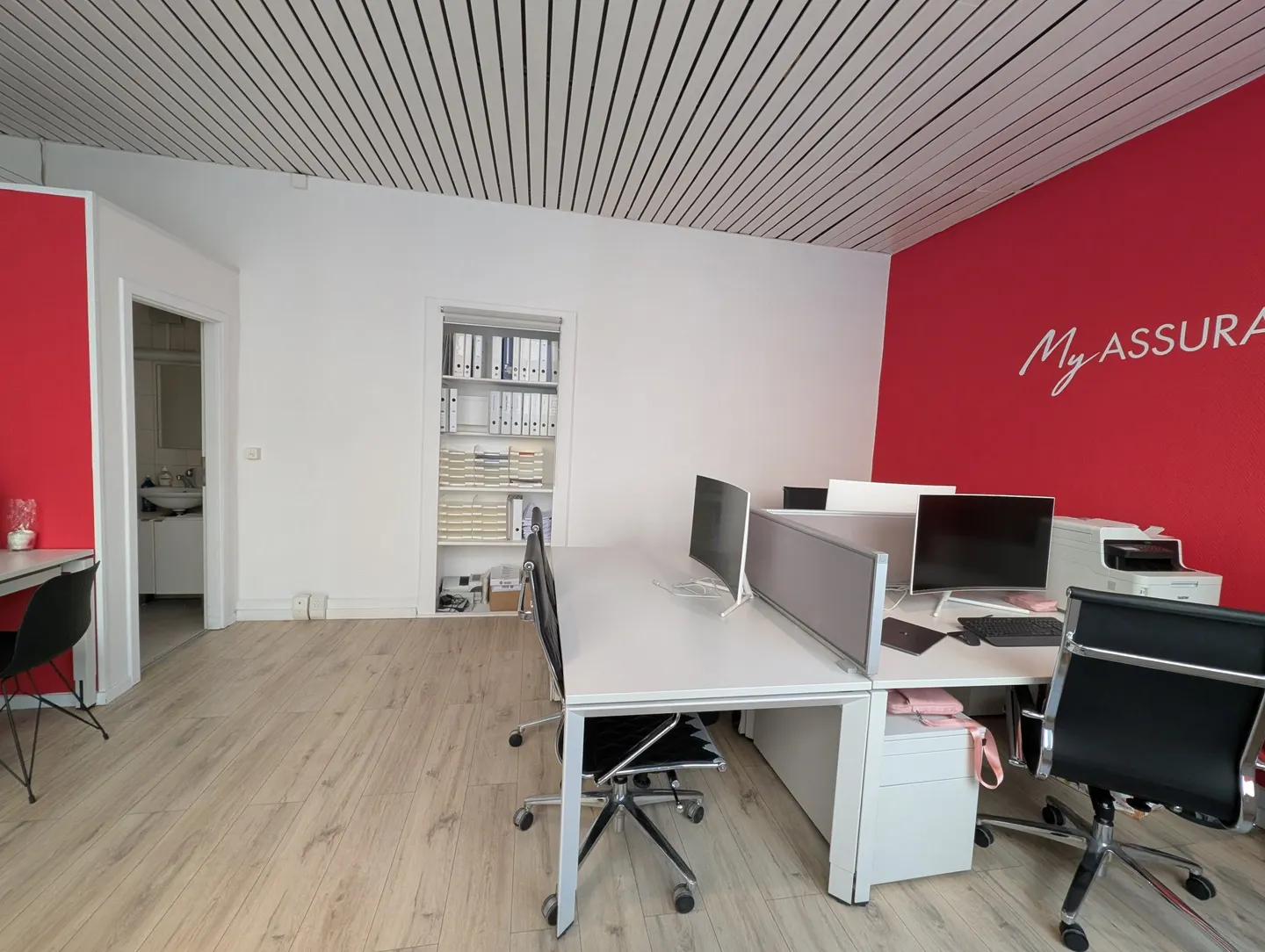 Büro mit 1,0 Zimmer im Erdgeschoss - Foto 2 von 3