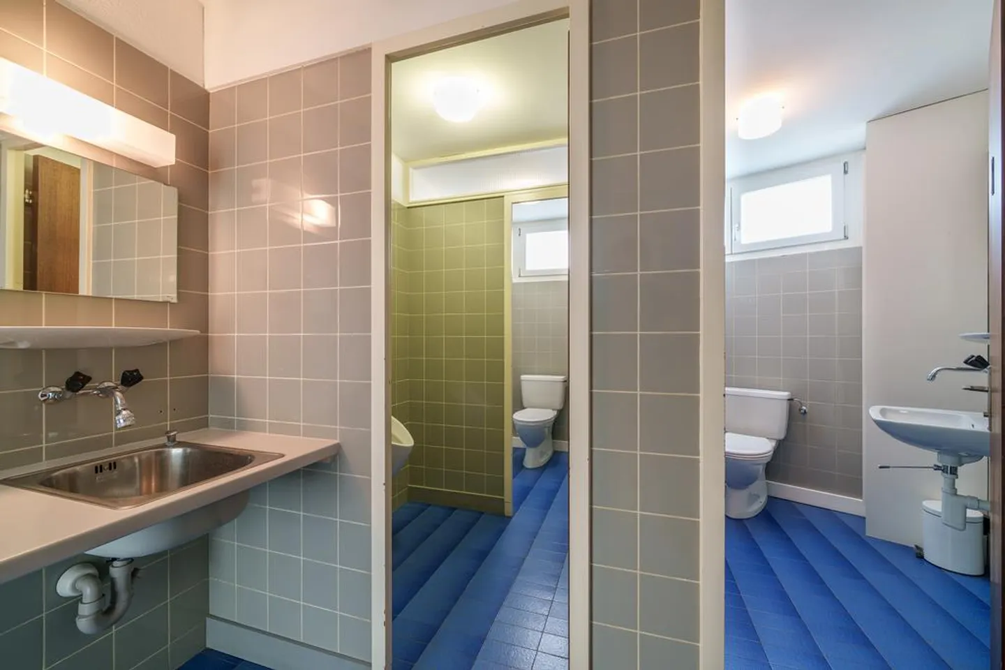 Commercial space in an attractive location in Münchenstein - Photo 10 of 12