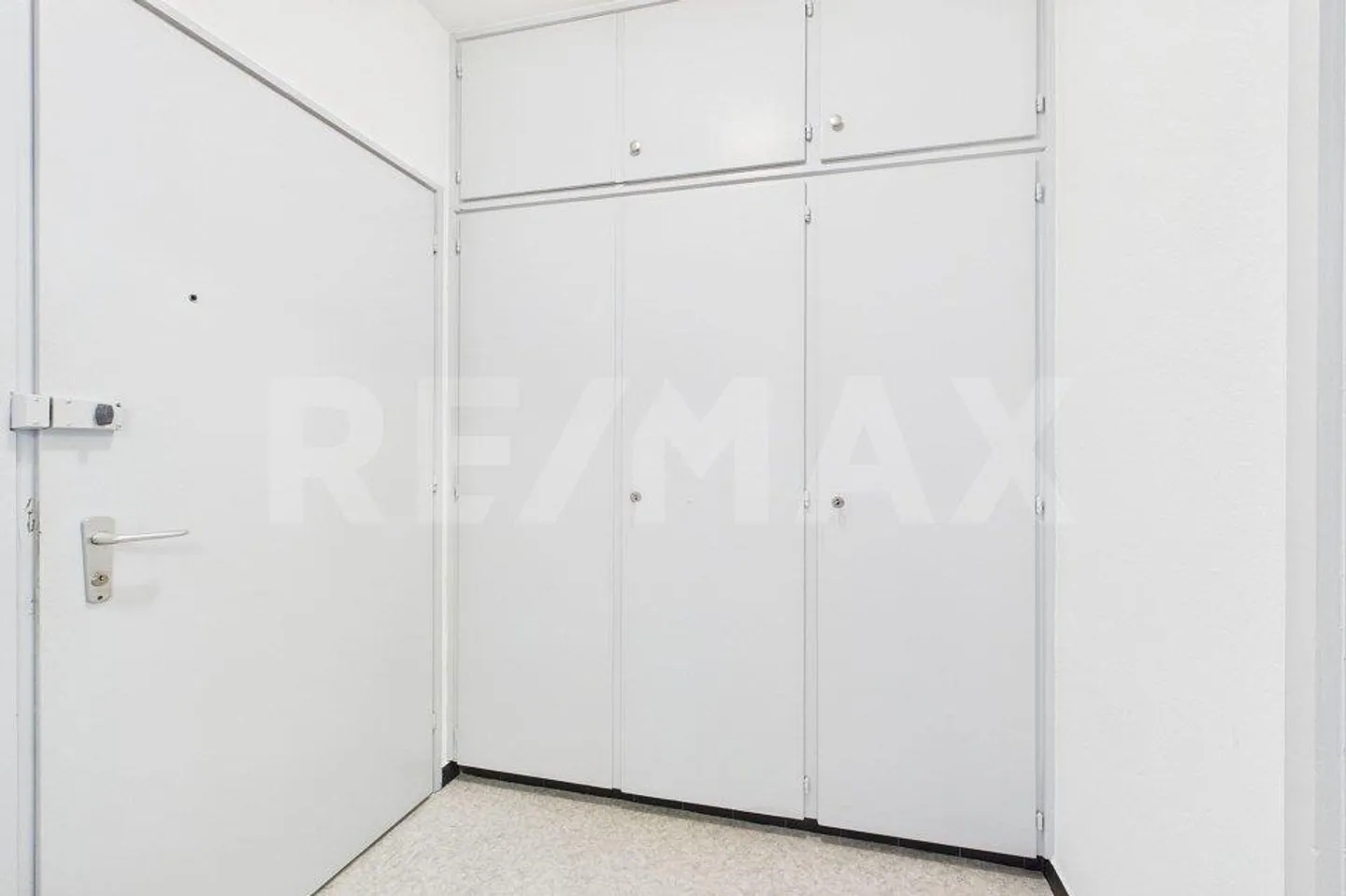 Appartement ou bureau dans le centre-ville - Photo 3 sur 13