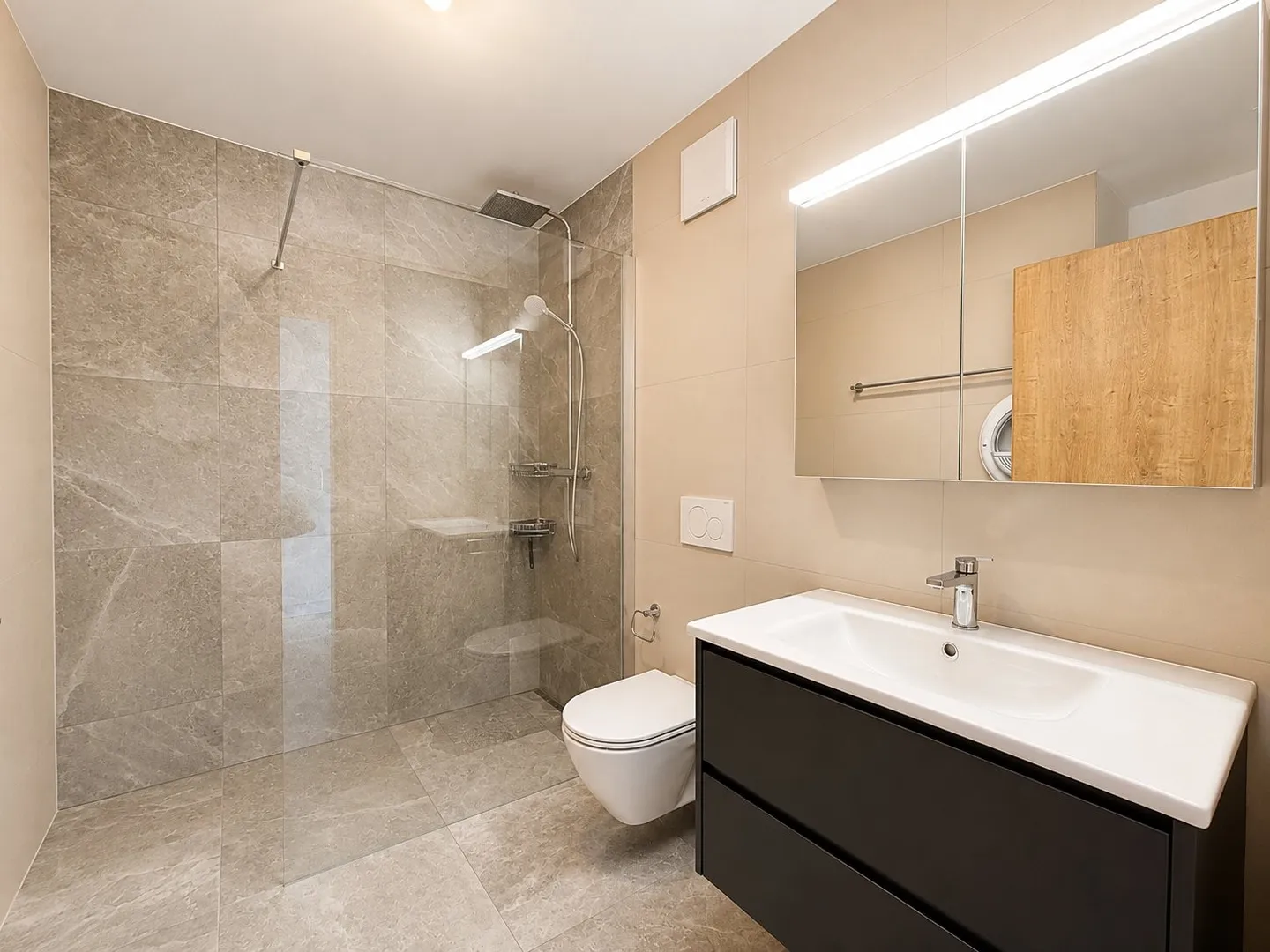 3.5-room apartment on the 1st floor A1 - Photo 4 of 7