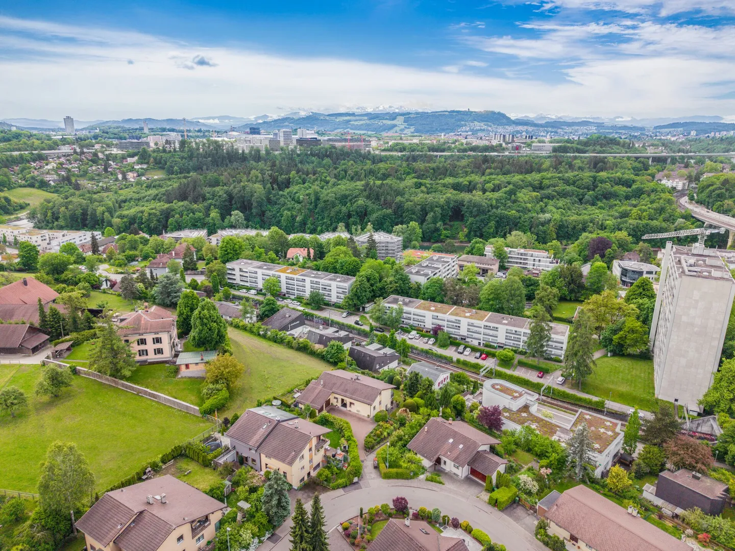 Casa bifamiliare con terrazza e padiglione in vetro - Foto 20 di 22