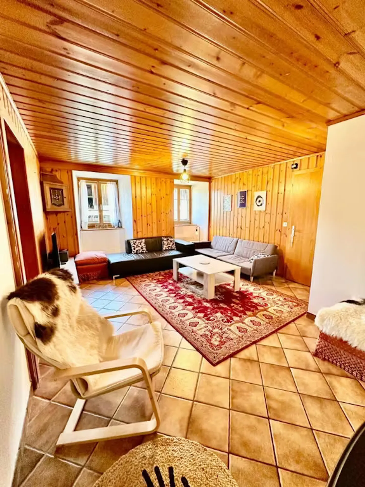 Chalet Incantevole a Rougemont - Foto 8 di 10