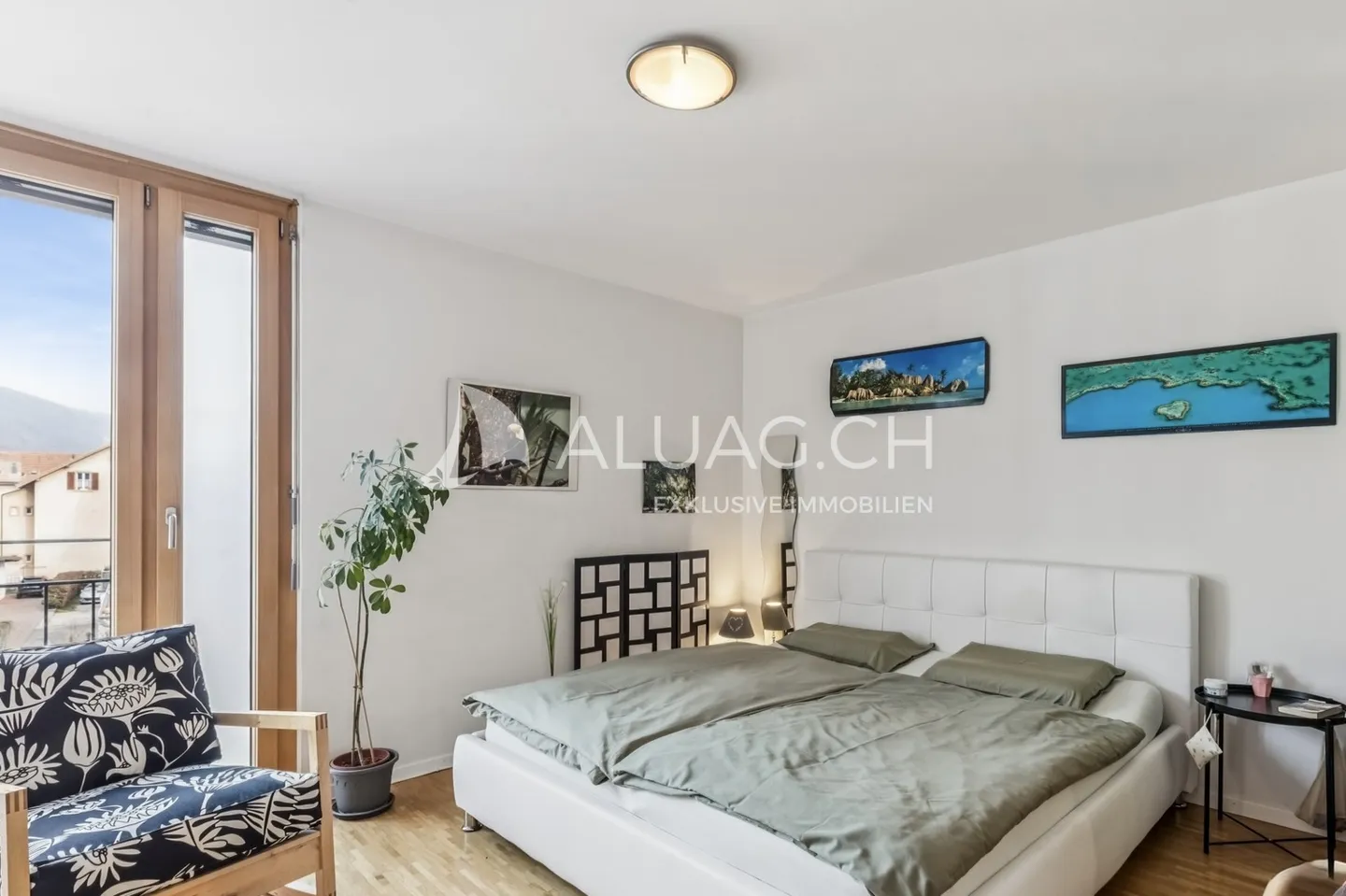 APPARTEMENT AVEC TERRASSE ET VUE ÉTENDUE - Photo 6 sur 13