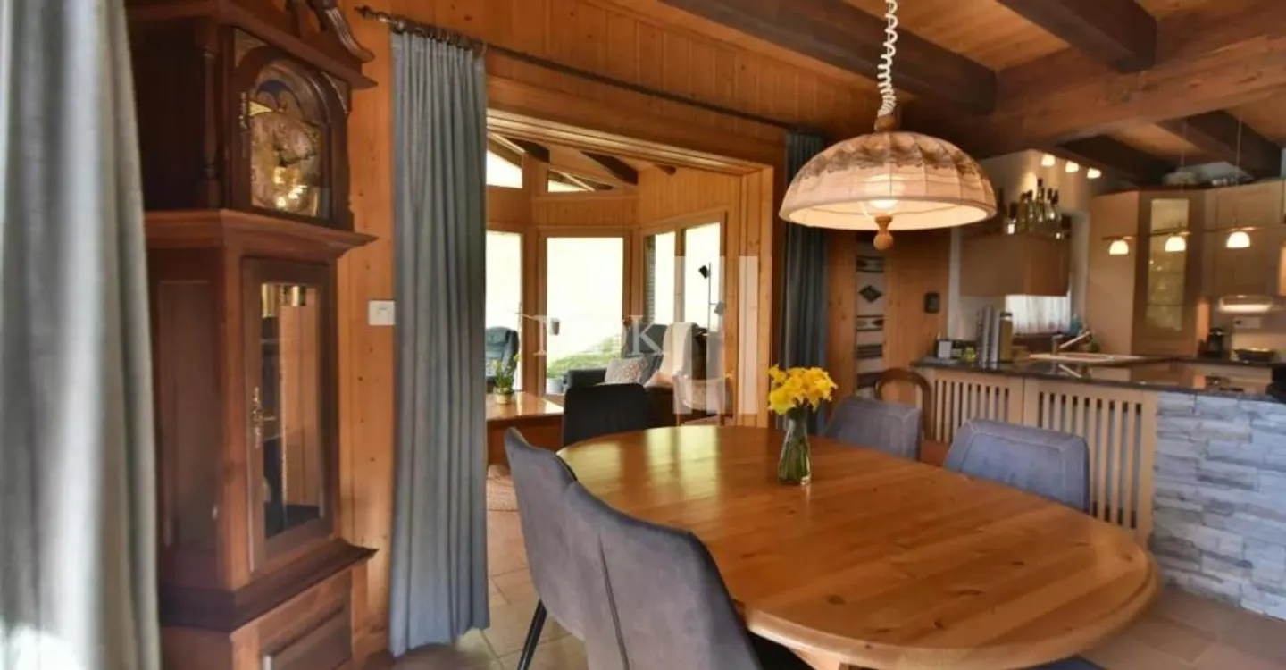 Charming Chalet in Champéry - Photo 4 of 12