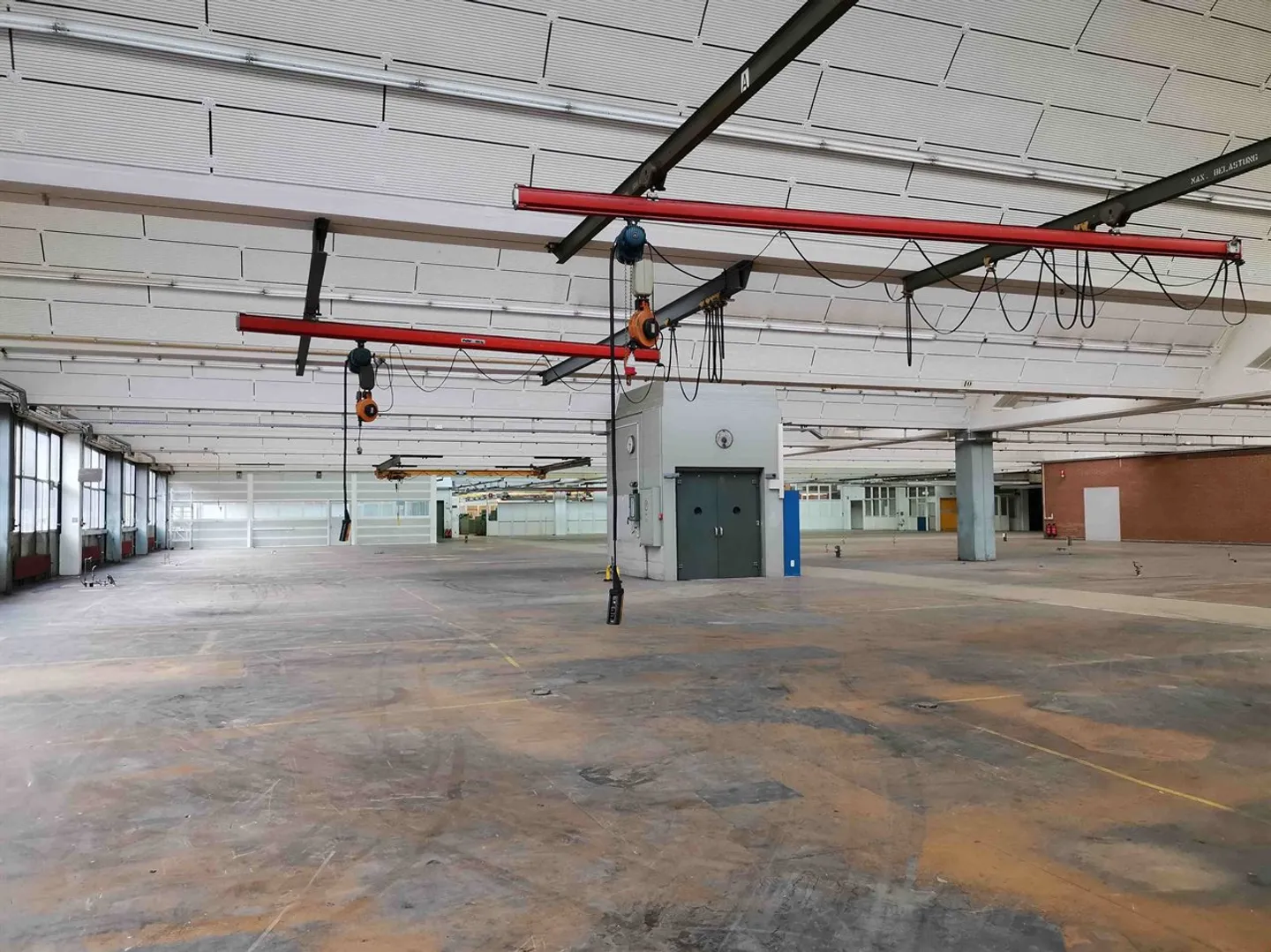 Spazi commerciali versatili e accessibili da 150 a 5.000 m2 - Foto 4 di 13