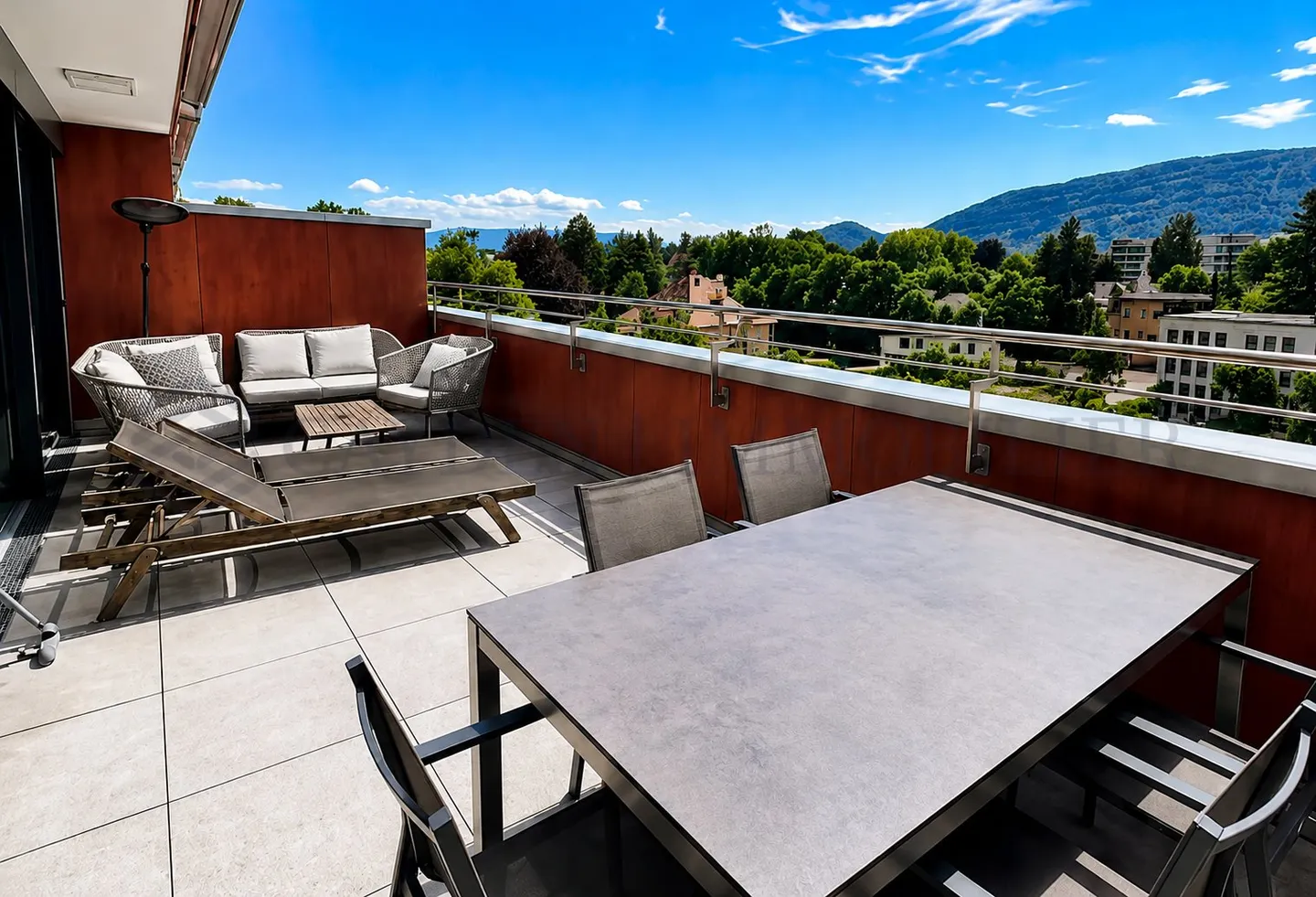 Superb 5-room penthouse in Carouge - Rare opportunity - Photo 1 of 1