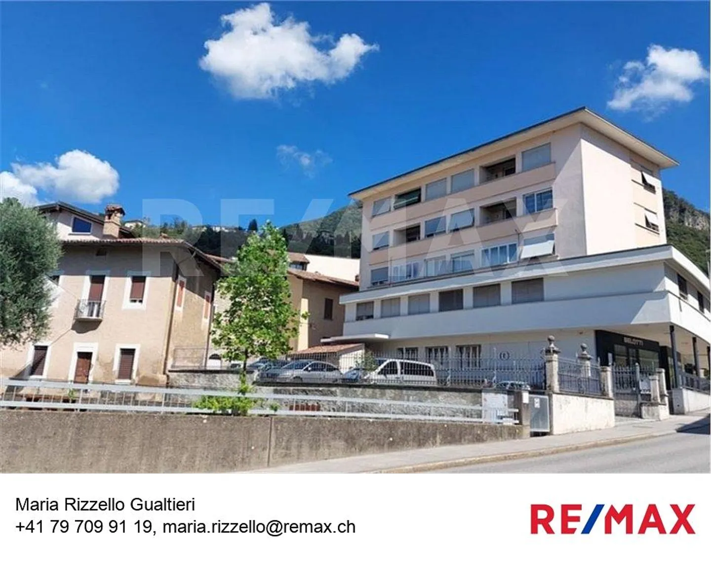 Appartement 3,5 avec balcon vue panoramique - Photo 1 sur 12