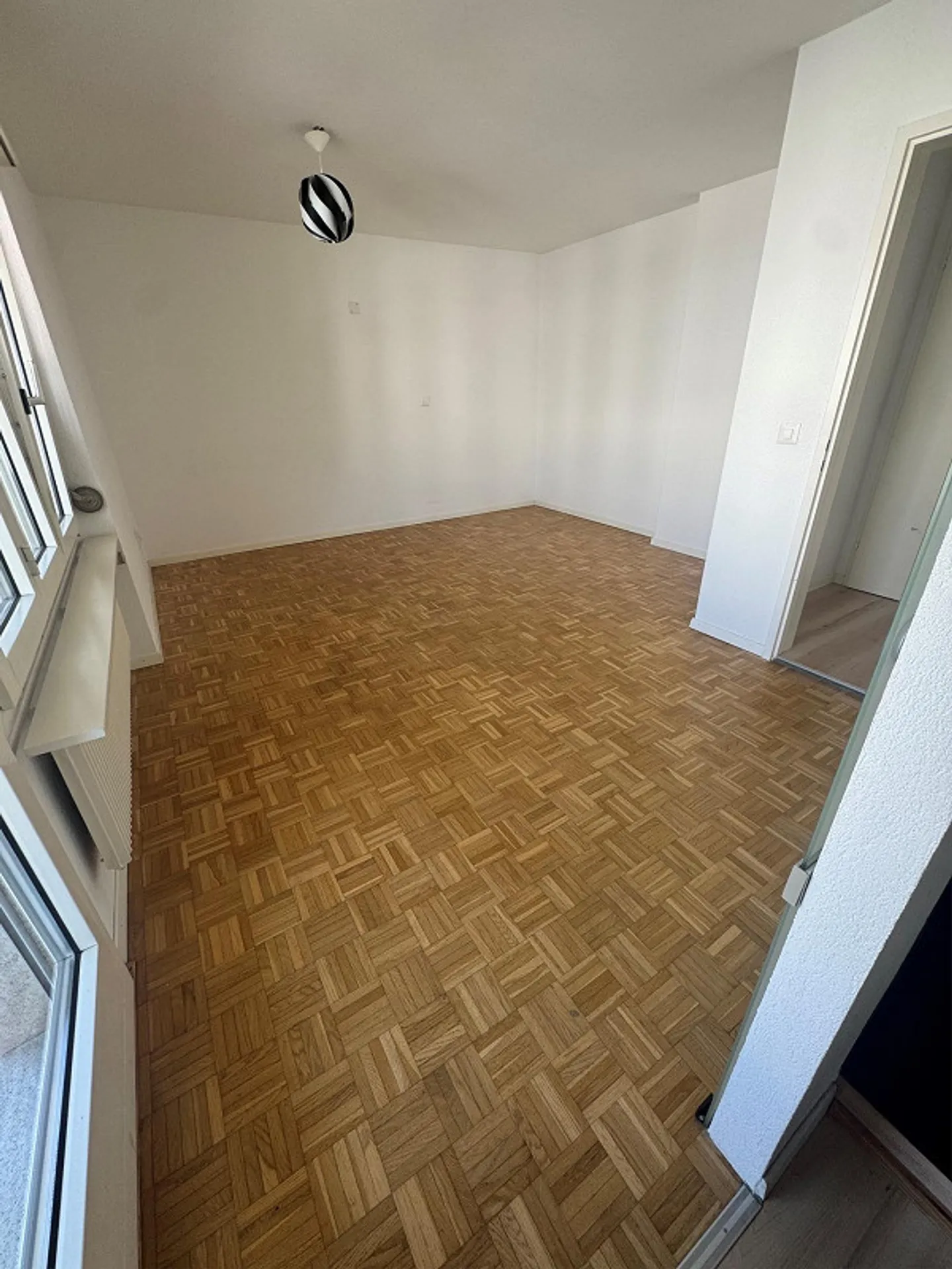 Helle renovierte Wohnung mit Balkon - Foto 7 von 15