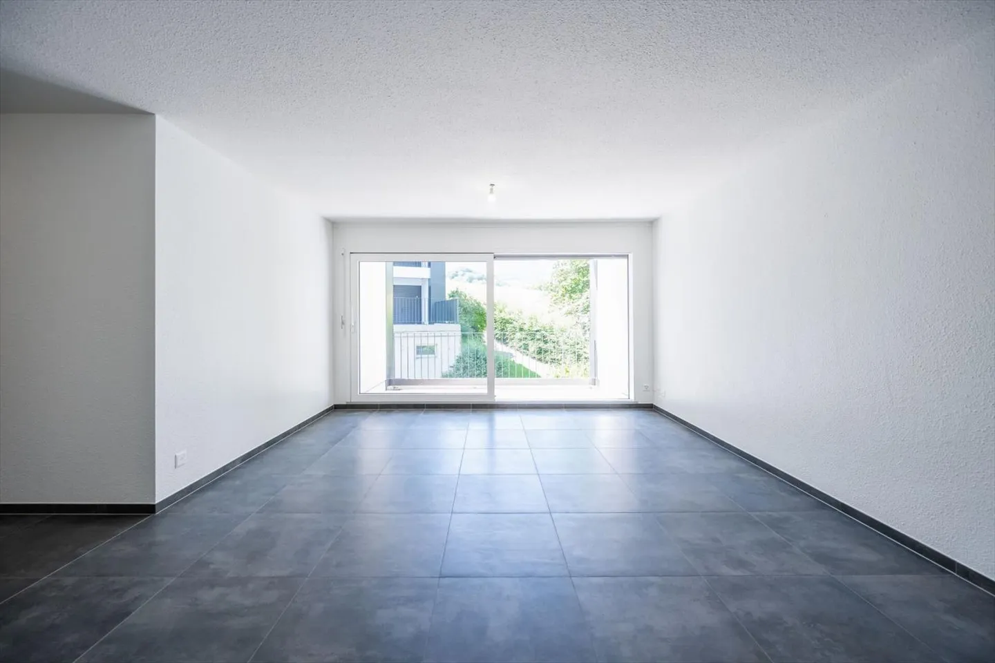 Appartement à louer - Photo 2 sur 13