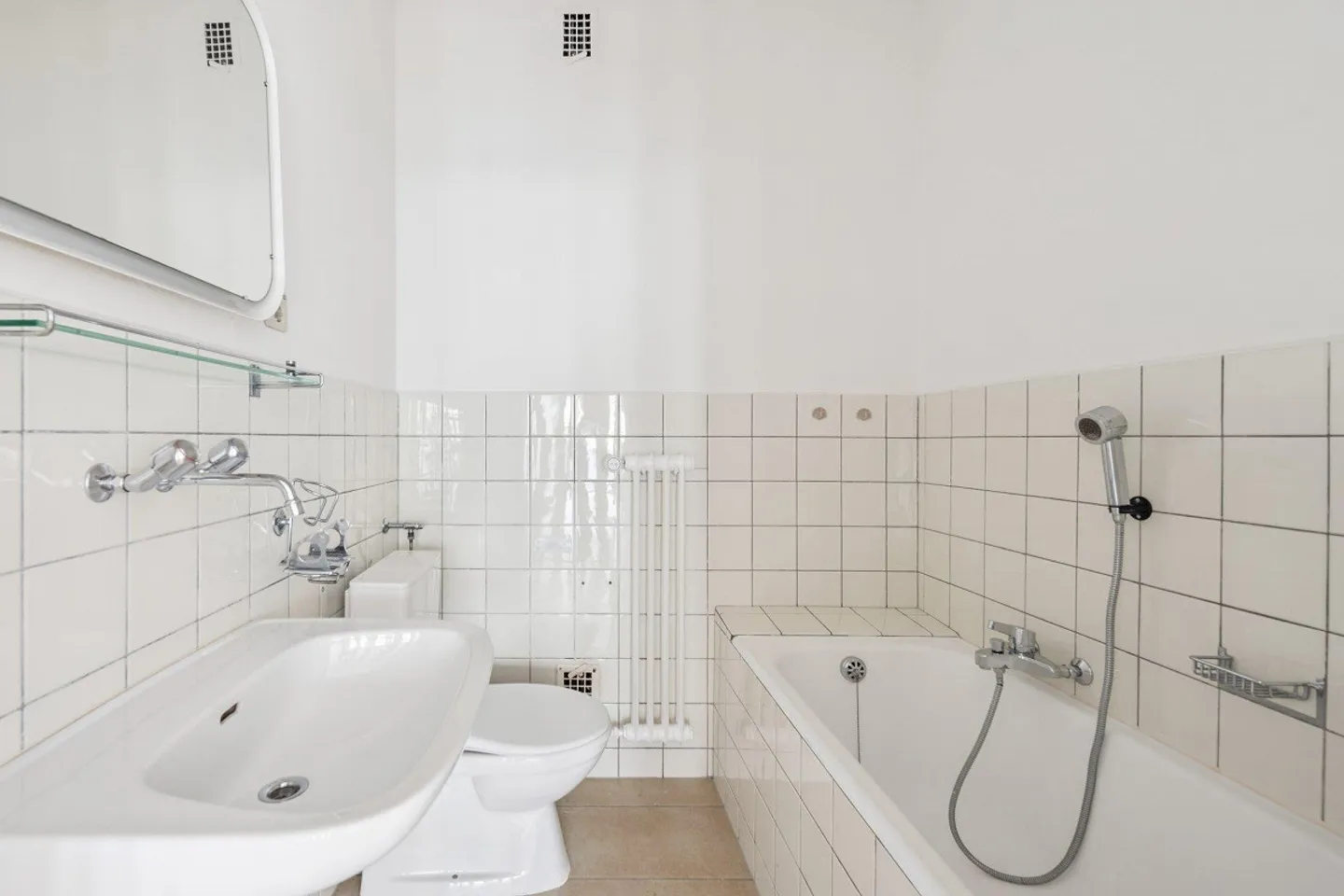 Appartamento con 3 camere vicino al CHUV - Foto 5 di 8