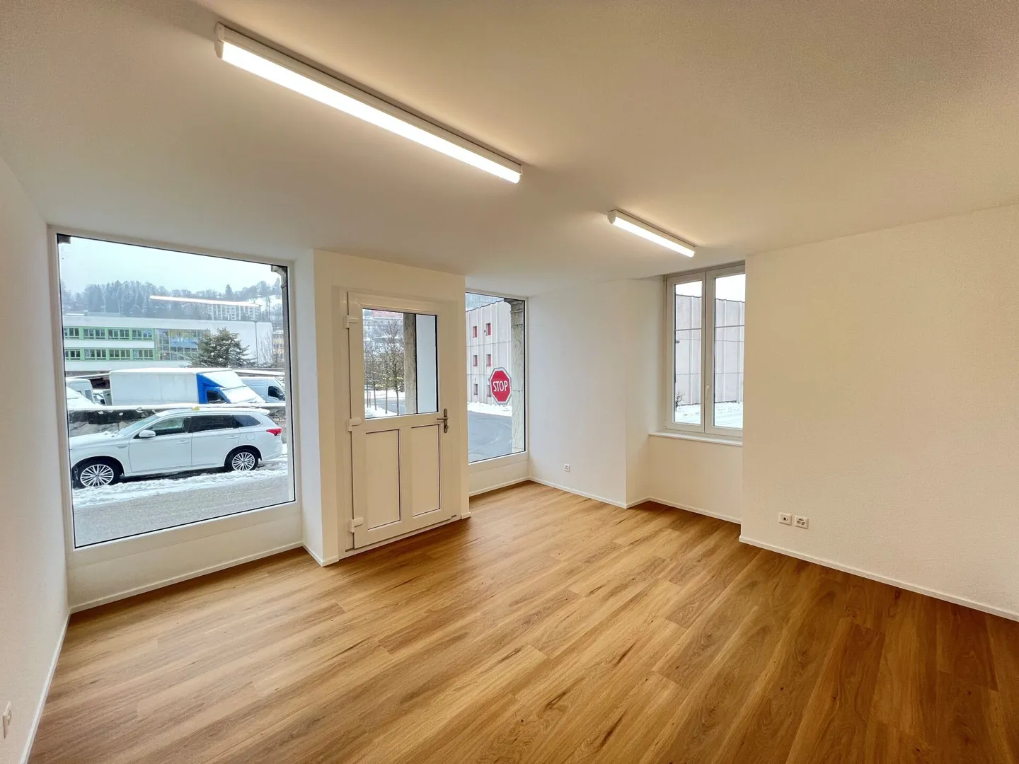 Avenir 11 Renovierter Gewerberaum von 114 m2 - Foto 1 von 12