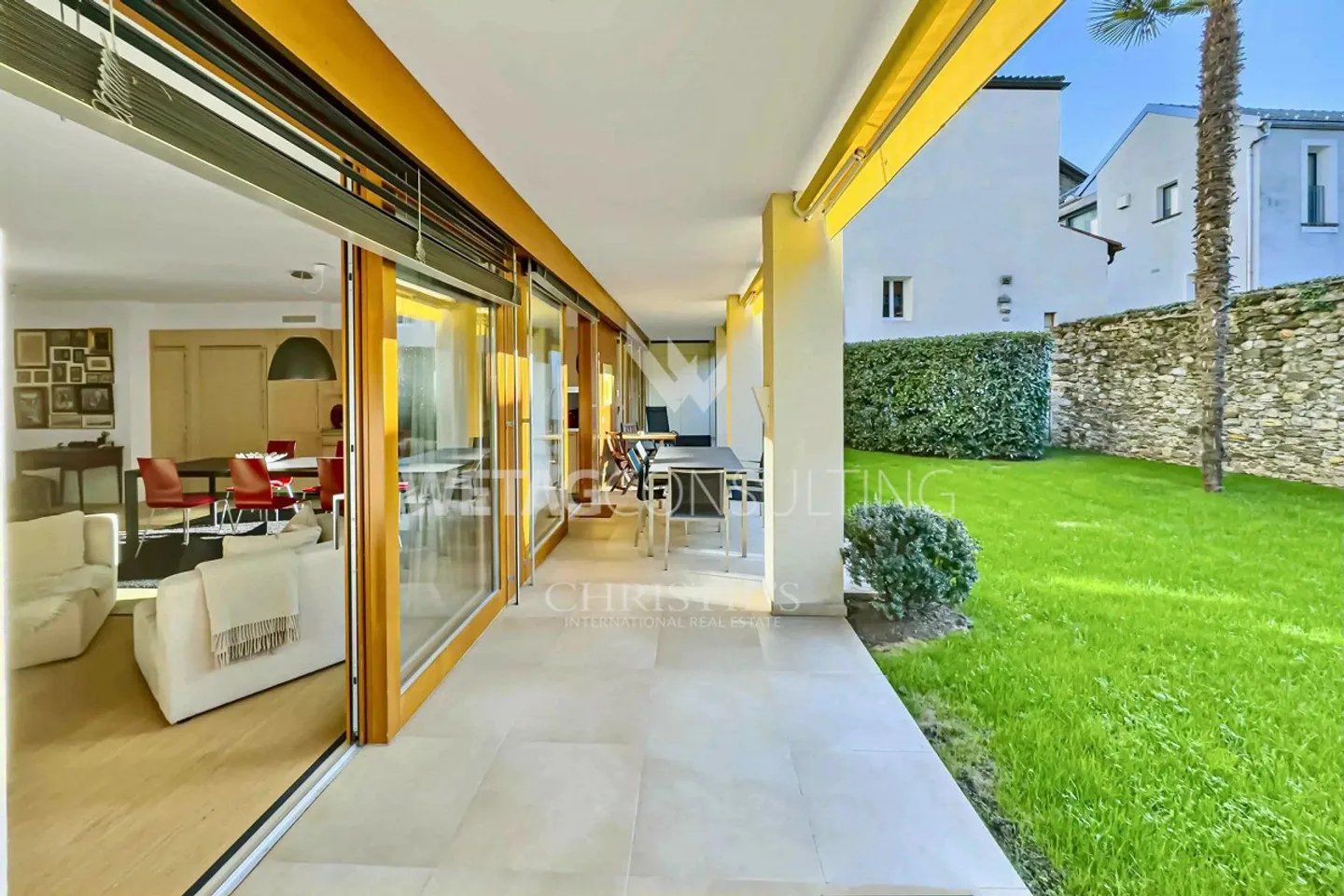 Nel cuore di Ascona, appartamento moderno con giardino privato in vendita - Foto 3 di 13