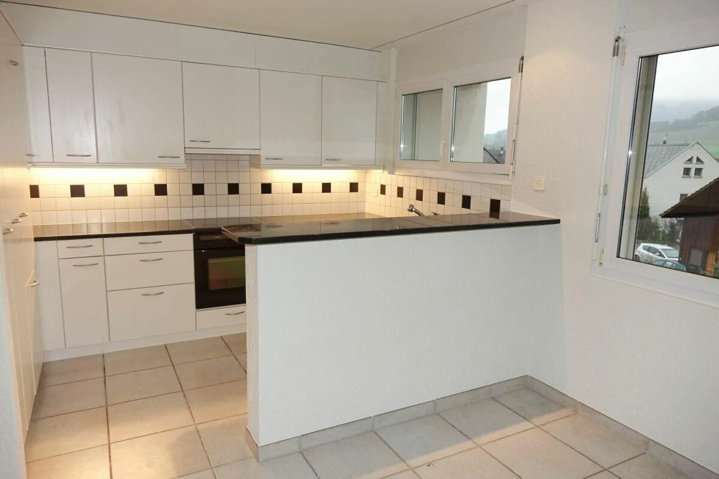 Geräumige 4.5-Zimmerwohnung - Foto 2 von 7