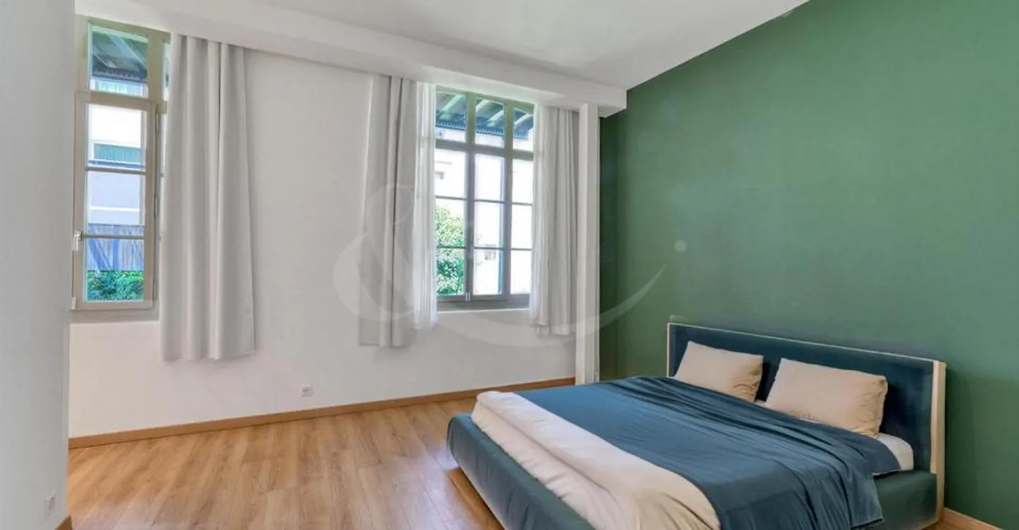 Magnificent exceptional triplex in the heart of Pâquis - Central and quiet location - Photo 4 of 8