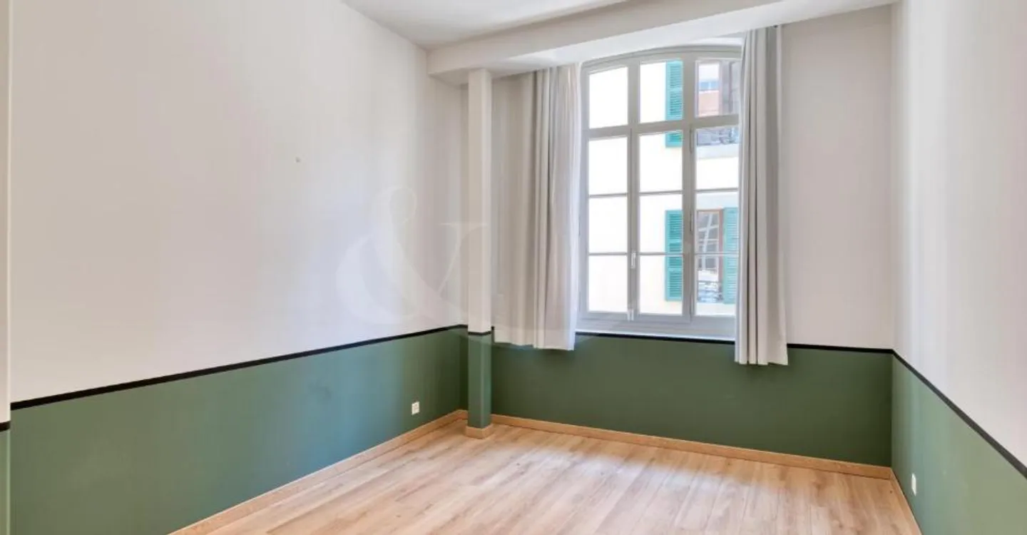 Magnificent exceptional triplex in the heart of Pâquis - Central and quiet location - Photo 6 of 8