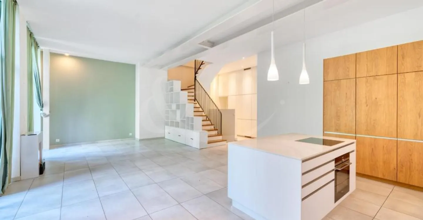 Magnificent exceptional triplex in the heart of Pâquis - Central and quiet location - Photo 3 of 8