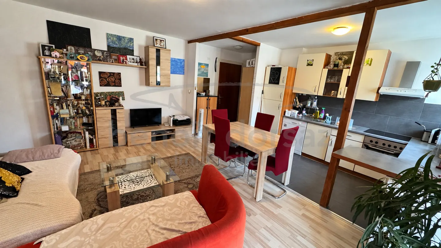 Charmante 3,5-Zimmer-Wohnung - Foto 2 von 5