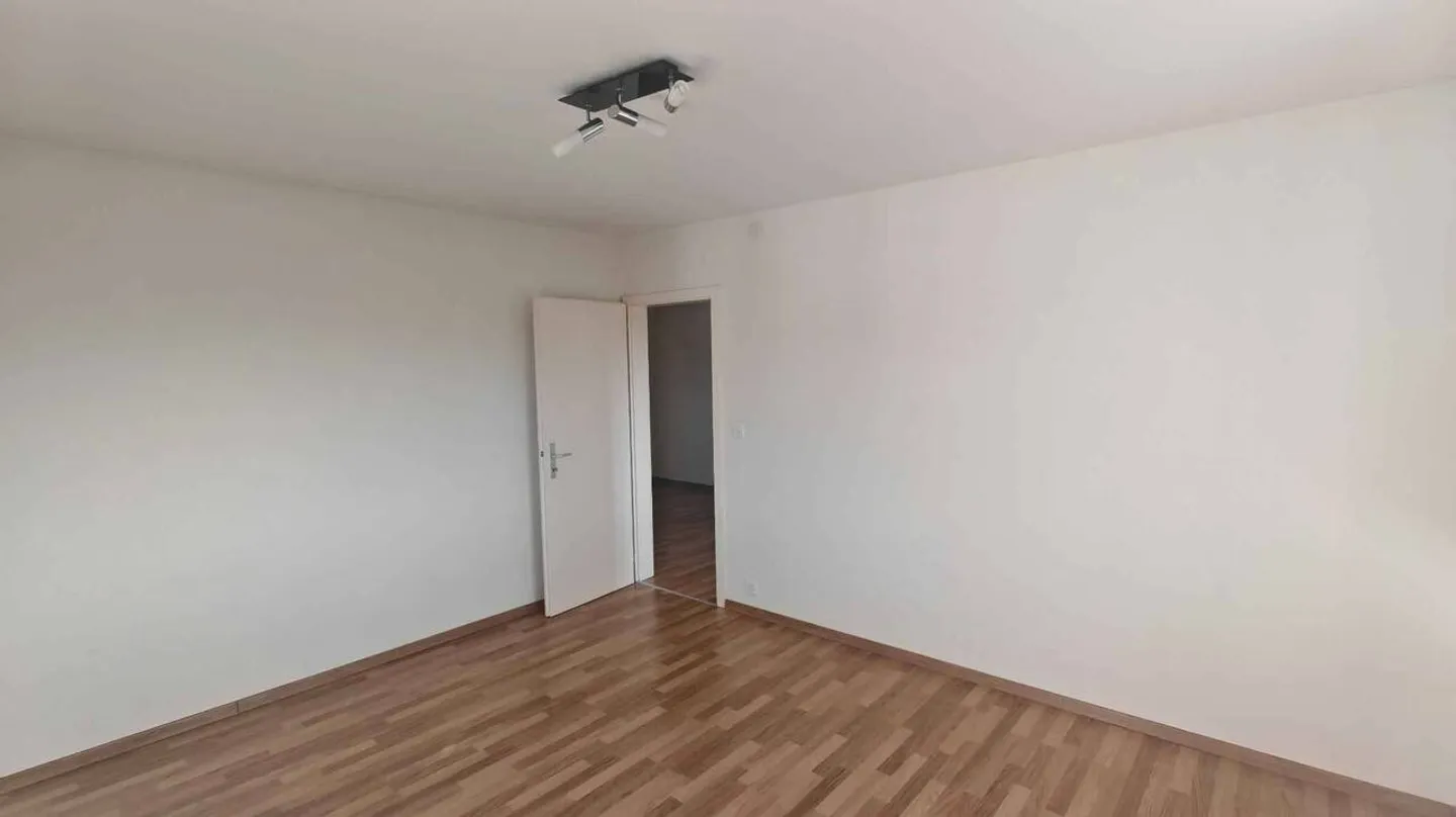 3,5-Zimmer-Wohnung im 3. Stock (ohne Aufzug) - Foto 10 von 13